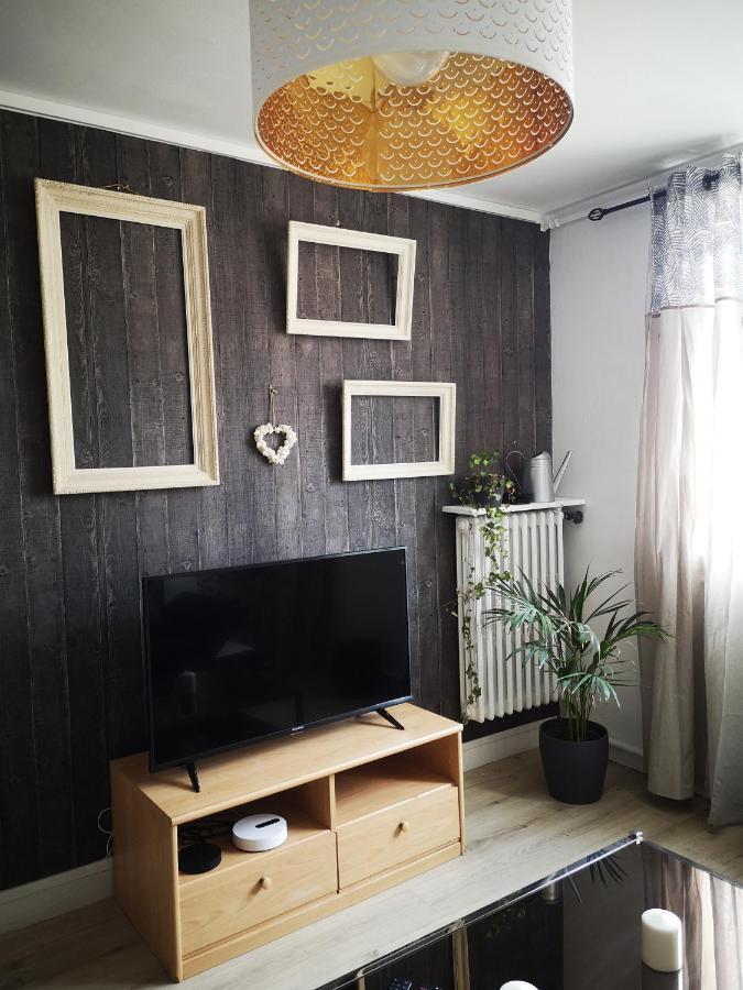Appartement : Superbe T3 Centre-ville Avec Place De Parking *
